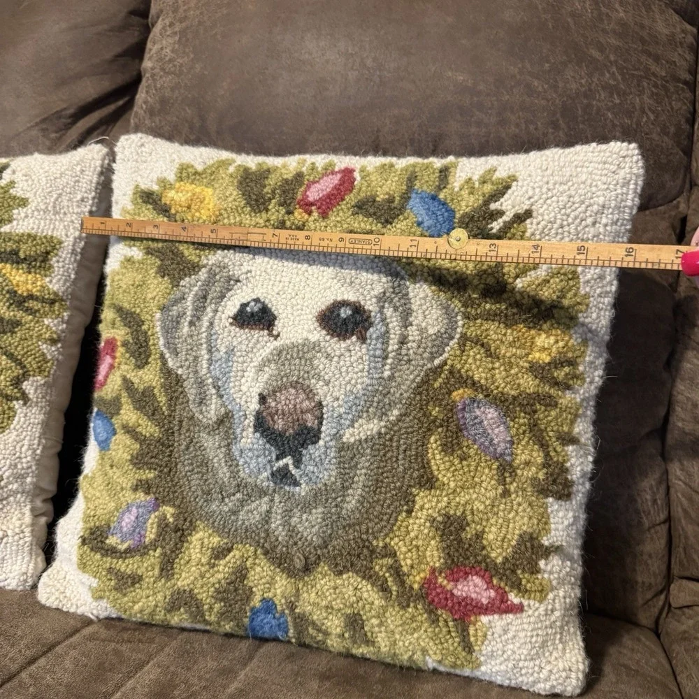 2 Golden Retriever Dog Wool Hand Hook Pillow‎ Beige Velvet Back 16 X 16